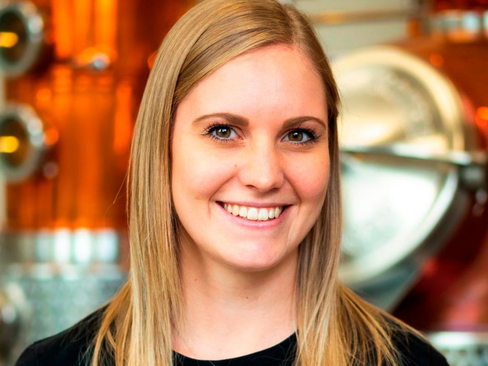 Portraitfoto von Sabrina Knappitsch, Qualitätsmanager bei Distillery Krauss